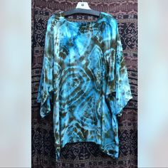 Moroccan Cotton Rayon Blend Blue Short Sleeve Beach Cover-up Top, Blue Tunic Top For Beach Cover-up, Blue Tunic Top For Vacation, Blue Short Sleeve Top For Beach Cover-up, Blue Tunic Blouse For The Beach, Ruffle Top Blouses, White Peplum Tops, Olive Green Top, White Silk Blouse