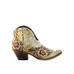 A pair of cowgirl bootie, that's perfect for any occasion. Style it with jeans or dresses, Janely is going to take you from day to night, from country to city. A versatile pair of floral embroidered boots, perfectly feminine with an edge. Distressing on the leather makes every piece unique and more of a statement. Mountain Fashion, Handmade Leather Boots, Studded Shorts, Wedding Boots, Embroidered Boots, Walk In My Shoes, Creative Stuff, Boot Jewelry, Beautiful Boots