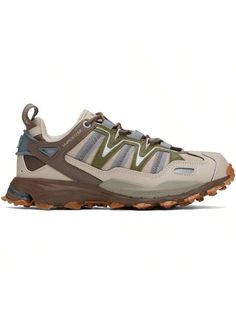 the north face men's hedgehog hiker shoe is shown in grey and green