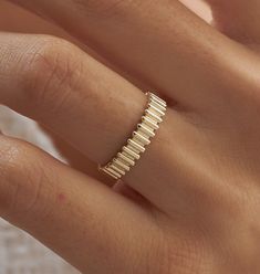 İconic Statement 14k Real Gold Ring, Women's Chunky Gold Ring, Wide Statement Ring, Best Price, Real Gold Ring Material: Solid Gold Karat: 14 K (585) Approximate weight : 1,95 gram Width of the Ring : 4,3 mm Ring is not full round, there is a band area on the back. Want to Check Out More from Our Sections FİEMMA http://www.etsy.me/3ukWhje Gold Rings http://www.etsy.me/39E9NGS Gold Necklaces http://www.etsy.me/31NdjtO Gold Bracelets http://www.etsy.me/2QT9SzF Gold Earrings http://www.etsy.me/3mfS Gold Ring Price, Solid Gold Necklace, Etsy Gold Ring, Gold Bracelets, Gold Necklaces, Jewellery Designs, Gold Style, Real Gold, Statement Ring