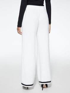 Simple Color Block Fashion Sweater Pants | stylewe Solid Color Wide-leg Daywear Pants, Solid Color Wide-leg Pants For Daywear, Elastic Waistband Wide Leg Pants For Daywear, Wide-leg Pants For Daywear, Stretch Wide Leg Pants For Daywear, Stretch Wide Leg Bottoms For Daywear, Solid Full Length Bottoms For Daywear, Wide Leg Sweatpants For Daywear, Stretch Wide-leg Pants For Daywear