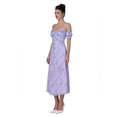 Size Medium But Fits Like A Small Lavender Dress With Fitted Bodice, Summer Lavender Dress With Fitted Bodice, Summer Lavender Dresses With Fitted Bodice, Feminine Purple Dress With Fitted Bodice, Lavender Evening Dress With Fitted Bodice, Purple Fitted Maxi Dress, Feminine Fitted Lavender Maxi Dress, Purple Midi Dress With Fitted Bodice For Summer, Fitted Lavender Feminine Maxi Dress