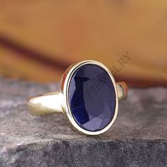 Raw Blue Sapphire Ring, Sapphire Gemstone Ring, Birthstone Ring, Sterling Silver Blue Yellow Gold Ring, Sapphire Jewelry, Valentines Gift ------------------------------- Size/Dimension (Approx) : All Sizes Available Gemstone : Raw Blue Sapphire Stone Shape : Oval Faceted Stone Size (Approx) : 14 x 10 mm Stone Color : Dark Blue ------------------------------- Please Note :-   Because you use good quality hand-selected gemstones Therefore, Colors and Inclusions of the Stone may Vary. I will Choose Blue Oval Sapphire Ring With Stone Setting, Oval Sapphire Ring With Stone Setting, Ring Saphir, Sapphire Silver Ring, Ring Sapphire, Blue Sapphire Ring, Ring Birthstone, Men's Jewelry Rings, Blue Sapphire Rings