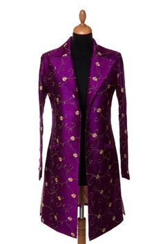 Saree Jacket Designs, Mother Of The Bride Outfits, Saree Jackets, Purple Coat, Bride Outfits, Revere Collar, Mother Of The Bride Outfit