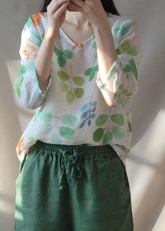 Classy O neck Blouses For Women Shape Green Leaf Print Shirts

 Materials used:linen blended

Measurement:Size M/US12-14/EUR42   
Shoulder 37.5cm / 14.625"
bust 96cm / 37.44"
Sleeve length 44cm / 17.16"
length 60cm / 23.4"



Size L/US12-14/EUR42   
Shoulder 38cm / 14.82"
bust 101cm / 39.39"
Sleeve length 44cm / 17.16"
length 61cm / 23.79"




We ship worldwide.

Tracking numbers provided for all orders. Green V-neck Shirt For Spring, Casual Linen Spring Blouse, Green Linen Blouse For Vacation, Green Linen Summer Blouse, Summer Green Linen Blouse, Green Linen Tops For Vacation, Spring Green Linen Blouse, Green Linen Vacation Tops, Green Linen Top For Vacation