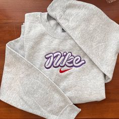 Custom Embroidered Vintage Nike Crewneck Sweatshirt. Can Make Any Size And Any Colors You’d Like. Nike Crewneck Sweatshirt, Sweatshirt Ideas, Vintage Nike Sweatshirt, Nike Crewneck, Bride Sweatshirt, Clothing Business, Nike Style, Vintage Crewneck, Grey Crewneck