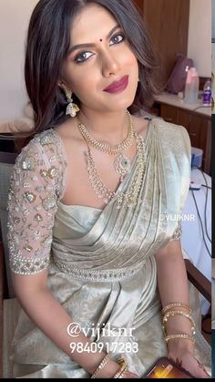 South Indian White And Gold Saree, Pastel Sarees For Wedding, Engagement Ceremony Outfits, Pastel Silk Sarees Bridal, Graduation Outfit Ideas Indian, Silver Saree Blouse Design, Pastel Saree Wedding, Reception Saree Look For Bride, Pastel Silk Saree