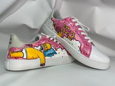 Unique hand painted sneakers, inspired by The Simpsons. 🤩 Trendy Custom Sneakers With Gum Sole, Casual Custom Sneakers With Graphic Print, Funky White Custom Sneakers For Streetwear, Waterproof Painted Sneakers For Spring Streetwear, Trendy Low-top Custom Sneakers With Graphic Print, Waterproof Paint Sneakers For Spring Streetwear, Trendy Graphic Print Low-top Custom Sneakers, Casual Multicolor Custom Sneakers With Graphic Print, Casual White Custom Sneakers With Artwork