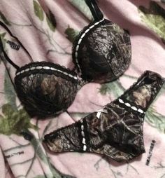 Camo Aesthetic, Camo Bra, Boho Cowgirl, Cute Bras, Cute Lingerie, Va Va Voom, Pink Camo, Bras And Panties