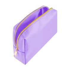 Super cute durable purple nylon pouch. It's perfect for traveling, gifting, and organizing. Use it to store hair accessories, cosmetics, snacks, meds, and more. Bag Organization, Pouch Bag, Travel Size Products, Super Cute, Pouch, Hair Accessories, Snacks, Purple, Hair