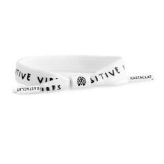 Single lace bracelet featuring positive vibes print and contrast enamel hardware. -Hand-assembled for a truly custom and one-of-a-kind experience-Adjustable closure to fit a variety of shapes, sizes and ages-Patented barrel for comfort and style-100% polyester feels soft and comfortable against your skin Rastaclat Bracelet, Shoelace Bracelet, Motivational Bracelets, Women Friendship, Radiate Positivity, Message Bracelet, Lace Bracelet, Positive Gift, Wristband Bracelet