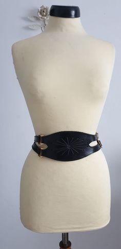 "Vintage 1970s black leather belt . ✂-----Measurements : length: 32 1/2\" width: 3 1/2\" brand: n/a condition: excellent Shipping Is Avaliable Worldwide. Every item is carefully shipped Priority via Air Mail - shipping takes from 7 to 14 working days, depending on your location. Shipping includes Tracking. Come and check out our shop to see all items! https://www.etsy.com/shop/Themagicstories?ref=hdr_shop_menu Thanks!" Vintage Black Belt With Brass Buckle, Vintage Black Belt Buckles With Brass, Vintage Black Belt Buckles With Brass Detail, Vintage Black Brass Belt Buckles, Vintage Black Belt With Antique Buckle, Vintage Black Adjustable Belt Buckles, Vintage Adjustable Black Belt Buckles, Vintage Black Belt Buckle With Antique Design, Vintage Black Adjustable Belt