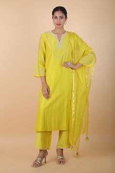 Buy Yellow Kurta And Dhoti Pant Georgette Printed Floral V Zane & Set For Women by Surbhi Gupta Online at Aza Fashions. Yellow Kurta, Dhoti Pants, Set For Women, Aza Fashion, Pants Set, For Women, Yellow, Floral, Pants