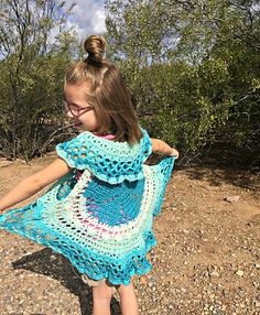 Ravelry: Girl's Circle Vest pattern by Breann Mauldin Crochet Circle Vest, Mandala Project, Circle Vest, Vest Crochet Pattern, Crocheted Clothing, Crochet Circle, Vest Crochet, Toddler Vest, Gilet Crochet