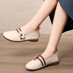 Gender: WomenItem Type: Casual ShoesMaterial: Cow LeatherLining: PigskinWearing Style: slip onStyle: Casual, Classic, RetroSeason: Spring, Autumn, SummerHeel Type: FlatOutsole Material: RubberHeel Height: Low Heel (1-3 cm) Elegant Summer Slip-ons With Round Toe, Spring Faux Leather Closed Toe Slip-ons, Formal Beige Slip-ons For Spring, Spring Leather Sole Slip-on Flats, Beige Flat Slip-ons With Leather Sole, Beige Slip-on Casual Leather Shoes, Elegant Faux Leather Slip-ons With Round Toe, Beige Round Toe Flats For Spring, Casual Beige Slip-on Leather Shoes