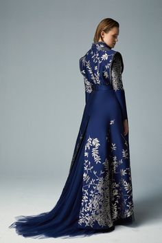 Description Navy A-line, Long dress Fitted, Long Sleeves Plunging neckline Mikado, Lace Dry Clean Made in Lebanon SKU ga-6180-ga-6200 Kimono Style Tops, Fantasy Gowns, Fashionista Clothes, Medieval Fashion, Abayas Fashion, Costume Outfits, Fashion Design Clothes, Kimono Fashion, Beautiful Gowns