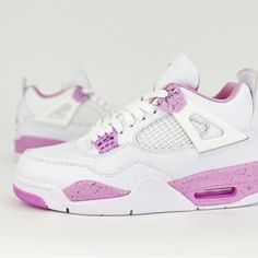 Women’s Size Brand New Condition With Box Cute Shoes For Women Sneakers, Pink Oreos Jordan 4, Jordan 4’s Pink, Jordan 4 Retro Pink, Pink Oreos, Jordan Retro 4, Back To School Shoes, Retro 4, Jordan 4 Retro