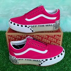 New In The Box No Lid Authentic Women’s Vans Sneakers-Platforms Authentic Vans Outfit, Vans Platform Sneakers, Vans Platform, Graduation Shoes, Platform Vans, Vans Outfit, Skater Shoes, Authentic Vans, Pink Vans