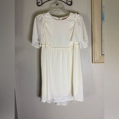 Women’s Show Me Your Mumu Brooks Baby Doll Mini Dress Cream $158.00 Size Small Measurements Are Appropriate Shoulder To Shoulder;14 Inch Bust; 19 Inch Front Length;29 Inch Back Length 32 Inch Tags;Wedding,Bridesmaid,Ceremony,Graduation,Garden Party,Shabby Chic,Cottagecore,Birthday,70’s,Minimalist,Babydoll,Bohemian Cottagecore Birthday, Chic Cottagecore, Velvet Slip Dress, Choker Dress, Mumu Dress, Bow Detail Dress, Dress Cream, Satin Maxi Dress, Wedding Bridesmaid