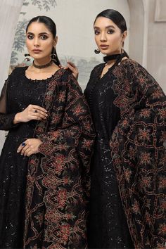 Brand: Alizeh FashionProduct: Alizeh Fasion D-07 ARMANCollection: Ik Dastaan Vol-09 Formals Collection 2022Fabric: Chiffon/Silk Embroidered Chiffon Front Embroidered Chiffon Back Embroidered Chiffon Sleeves Embroidered Chiffon Front + Back Patch (2) Embroidered Organza Dupatta Dyed Russian Silk Trouser Maxi: Shirt Length : 52 Trouser Length : 37 Shirt: Shirt Length : 49 Trouser Length : 37 AlizehFashion Ik Dastaan Vol-09 Formals Collection 2022 Authenticity Guaranteed – 100% Original Brand. 3 Da