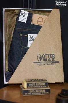 Otter wax your denim Jeans Packaging, Latest Fashion For Men, Shirt Packaging, Denim Ideas, Denim Clothing, Trousers Jeans, Designer Denim, Japanese Denim, Fashion For Men