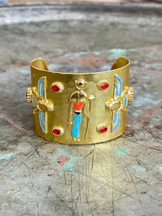 Special edition Egyptian motif bangle cuff 21 ct gold plated brass. Quartz and Pearl semi precious stones Designed by our Turkish designer. Handcrafted with great care. Egyptian Bracelet, Egyptian Motifs, Egypt Jewelry, Boho Bangle, Egyptian Jewelry, Gift For Woman, Bracelet Boho, Stone Design, Charm Bracelets