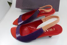 Prada vintage ladies sandal. Modern color purple soft pink with red. Women's shoe Sandalo Prada Viola Rosso 1x0751 bicolor Elast Ciclamino size 37.5 Beautiful vintage sandal / shoe Including original accompanying box As good as new. ❤️Welcome to Vintage World Dutchman! I'm glad you are viewing my Etsy shop and are interested in this product. If you have any questions, please feel free to send us a message. ⚓️Condition: The products I sell are in vintage condition. This means that it may contain Designer Purple Open Toe Sandals, Designer Purple Open Heel Sandals, Designer Pink Slingback Sandals, Designer Purple Sandals For Summer, Pink Sandals With Red Sole And Round Toe, Purple Slingback Heels For Summer, Summer Purple Slingback Heels, Pink Sandals With Red Sole, Pink Sandals With Round Toe