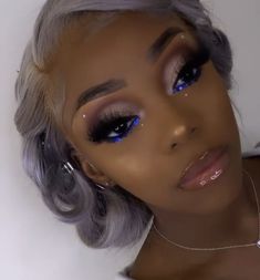 Blue Themed Makeup Looks, Blue Birthday Makeup Ideas, Royal Blue Make Up Looks, Makeup Looks Hollywood, Baddie Prom Makeup, Glitter Under Eyes Make Up Black Women, Gender Reveal Makeup Ideas Black Women, Navy Blue Makeup Looks Black Women, Blue And Silver Makeup Looks Black Women