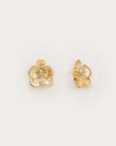 Materials: 18K gold plated brass Measurements: 27mm/1.06" in length, 24mm/0.94" in width Gold Plated Flower Shaped Jewelry For Parties, Gold Plated Flower Shaped Jewelry With Matching Earrings, Gold-plated 14k Gold-filled Earrings, 14k Gold-filled Earrings With Plating, Gold 14k Gold-filled Plated Earrings, Yellow Gold Flower-shaped Jewelry, Metal Clip-on Crystal Earrings As Gift, Pierced Metal Drop Flower Earrings, Silver Gold-plated Tarnish-resistant Clip-on Earrings