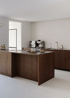 Dark Oak Kitchen, Small Kitchen Plans, Small Modern Kitchens, Oak Kitchen, Kitchen Plans, Kitchen On A Budget, November 13, Chic Home Decor