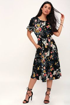 St. Tropez Harbor Black Floral Print Short Sleeve Midi Dress Casual Floral Print Midi Dress For Party, Fit And Flare Sundress Midi Dress, Casual Floral Print Party Dress, Floral Midi Dress For Date Night, Knee-length Floral Sundress For Casual Occasions, Mid-length Sundress For Garden Party, Knee-length Fit And Flare Midi Dress For Garden Party, Chic Fit And Flare Dresses With Floral Print, Fit And Flare Knee-length Midi Dress For Garden Party