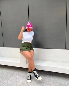 High Waist Summer Skort For Streetwear, High Waist Skort For Summer Streetwear, Casual Skort For Streetwear, Casual High-waisted Shorts For Streetwear, Casual Short Skort With Pockets, Fitted Casual Shorts For Streetwear, Casual Skort With Side Pockets, Casual Green Short Skort, Casual Cotton Skort For Streetwear