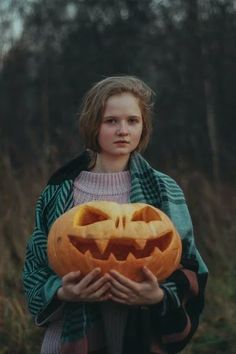 Holding Pumpkin Pose, Child Reference, Irl References, Pumpkin Carve, Pumpkin People, Cosplay Inspo