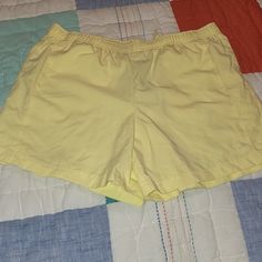 Nwt Nike Shorts Size L. Nike Summer Shorts, Nike Beach Shorts With Pockets, Nike Vacation Shorts, Nike Shorts With Pockets For The Beach, Nike Bottoms For Beach And Summer, Nike Casual Vacation Bottoms, Sporty Nike Bottoms For Vacation, Nike Summer Bottoms For Vacation, Nike Summer Vacation Shorts