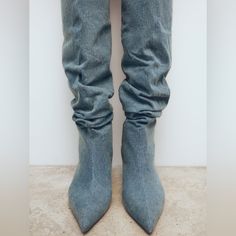 New With Tags Denim Blue Boots For Winter, Winter Denim Blue Boots, Denim Blue Winter Boots, Chic Denim Blue Boots For Fall, Casual Denim Blue Boots For Winter, Chic Blue Winter Jeans, Casual Denim Boots For Winter, Denim Blue Pointed Toe Winter Boots, Winter Denim Blue Boots With Pointed Toe