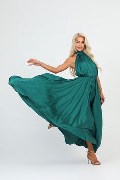 Photoshoot Silk Dress, Bridesmaid Dress, Emerald Green Dress, Full Circle Skirt Summer Dress, Wedding Guest Dress, Evening Dress - Etsy Bosnia and Herzegovina Green A-line Wedding Dress, Pre-draped A-line Maxi Dress For Wedding, Halter Neck Satin Dress For Wedding, Green Pleated Bodice Evening Dress, Pre-draped Satin Bridesmaid Gown, Green A-line Bridesmaid Maxi Dress, Pre-draped Bridesmaid Dress With Fitted Bodice, Satin Halter Neck Wedding Gown, A-line Satin Wedding Dress With Pleated Bodice