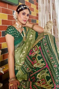 Banarasi silk with Foil Patola Printed Crush Design saree collection at best rate