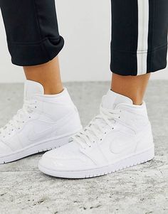 WMNS Air Jordan 1 Mid "Triple White Patent Leather" Jordan 1 White Outfit, Outfit Jordan, Nike Jordan 1 Mid, Jordan 1 Mid White, Nike Jordan 1, Urban Shoes, Sneakers Jordans, Wishlist 2024, White Jordans