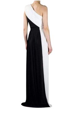 Black and white evening gown from Viktor & Rolf featuring an asymmetric neckline, single cap sleeve, fitted waist and a pleated floor length hem. Bust/Chest 36 inch. Waist 28 inch Lining Composition: Acetate 65% Lining Composition: Polyamide 35% Composition: Polyester 100% Dry Clean Only Made in Italy Black And White Evening Gown, White Evening Gown, Chevron Outfit, Evening Gowns Online, White Evening Gowns, 80s Prom Dress, Lavender Silk, International Clothing, Viktor Rolf