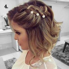 Hair Hoco, Bridal Hair Clip, Short Wedding Hair, Fancy Hairstyles, Short Hair Updo, Modern Hairstyles, Hoco Hair, Homecoming Hairstyles