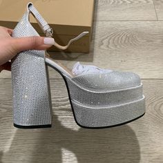 Brand New Shoes Platform Heels, Sparkle Shoes, Shoes Platform, Steve Madden Shoes, Platform Heels, Steve Madden, Homecoming, Size 7, Sparkle