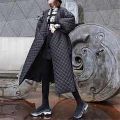 Size/CM Length Bust Shoulder Sleeve length S 103 86 50 36 M 104 90 51 37 L 105 94 52 38 Winter Overcoat, Parka Style, Fitted Coat, Long Beach Dress, Womens Parka, Padded Coat, Cotton Coat, Down Parka, Parka Jacket