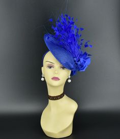 ✿*.Key Features.*✿ This is an elegant fascinator. Right size fascinator base with feather bunch and a rolled ribbon. There are two options, one with silk flowers. Simple but beautiful! It is the most fun accessory you will ever wear to a wedding, an afternoon garden party or the horse races. Highly recommend! Fascinator base size: 10"*8.5" (25cm*22cm) If you want other colors in this style, just search the same item code in my store, you will find them. ✿*.Tip.*✿ ❣️If you want a customized piece, please follow the instructions below: 🔹Present style of hat or fascinator you would like from the store, with additional photos of your outfit and any other details you'd like me to know. 🔹After this process is done, I will send a photo of the selection of materials that are available to be used Elegant Fascinator, Kentucky Derby Wedding, Feather Bouquet, Derby Wedding, Wedding Tea Party, A Hat In Time, Wedding Tea, Peacock Wedding, Royal Ascot