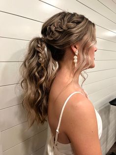 Braided Pony Bridesmaid, Braided Ponytail Bridesmaid Hair, Bridesmaid Up Hairstyles, Up Hoco Hairstyles, Ponytail Updos For Wedding, Homecoming Hair Updos Ponytail, Formal Braided Ponytail Hairstyles, Prom Ponytail Hairstyles High With Braid, Hoco Updos For Long Hair