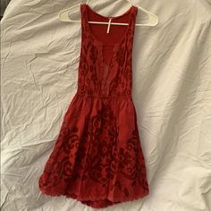 Free People Red Mini Dress With Rose Appliqu Details. Floral Mesh Cut Out Overlay And Deep V Mesh Cut Along Front. Backless Cut Out. Slightly Flaired Dress. Perfect For A Fall Wedding Or Holiday Party. Worn Once Rose Applique, Red Mini Dress, Free People Dress, Holiday Party, Deep V, Fall Wedding, Red Roses, Colorful Dresses, Cut Out