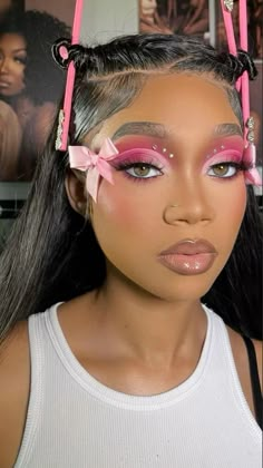 Pink Makeup Looks For Birthday, Pink Face Makeup Halloween, Pink Creative Makeup Looks, Cute Fun Makeup Looks, Pink Makeup Halloween, Creative Pink Makeup, Pink Out Makeup, Eyeshadow Inspo Creative, Pink Liner Eye Makeup