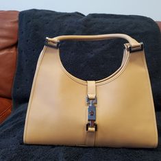 Gucci Vintage Tan Leather Med Hobo Shoulder Bag Gold Details Pristine Condition! Gucci Evening Tote Bag, Gucci Shoulder Bag With Silver-tone Hardware For Office, Gucci Evening Tote Shoulder Bag, Gucci Beige Shoulder Bag For Office, Gucci Tote Shoulder Bag For Formal Occasions, Gucci Formal Tote Shoulder Bag, Gucci Beige Bags With Silver-tone Hardware, Chic Gucci Office Bag, Gucci Shoulder Bag With Silver-tone Hardware For Evening