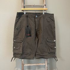 Nwt Cargo Shorts Color Fatigue Cotton Mid-rise Cotton Cargo Shorts With Pockets, Mid-rise Cotton Cargo Shorts, Mid-rise Cotton Shorts With Pockets, Mid-rise Cotton Cargo Shorts With Side Pockets, Mid-rise Utility Shorts With Pockets, Casual Mid-rise Cotton Cargo Shorts, Summer Mid-rise Shorts With Multiple Pockets, Cotton Cargo Shorts With Pockets, Mid-rise Cotton Bermuda Shorts With Pockets