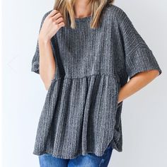 The Tell My Story Loose Knit Babydoll Top Lets Your Signature Style Speak For Itself! This Cute Top Is Designed With A Soft And Stretchy Loose Knit. It Features A Rounded Neckline, Short Sleeves, And An Oversized Babydoll Fit. Style The Tell My Story Top With Denim And Booties For A Cute Fall Look! Gray Chunky Knit Top, Gray Textured Knit Top, Cute Pointelle Knit Tops, Gray Cotton Knit Tops, Cozy Gray Knit Top, Gray Ribbed Knit Top, Cute Knitted Tops, Tell My Story, Loose Knit