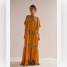 Questions? Leave A Comment Below! Offers Welcome Nwt Free People - Dream On Maxi Dress Size Xs In Gold Perfect Fall Boho Festival Dress - Oversized Brand New With Tags Boho Dresses Free People, Plus Size Free People, Boho Maxi Dress Summertime, Summer Trends 2024 Fashion, Egypt Outfits Women, Free People Outfits Summer, Free People Dress Maxi, How To Style Crop Tops, Bohemian Maxi Dresses